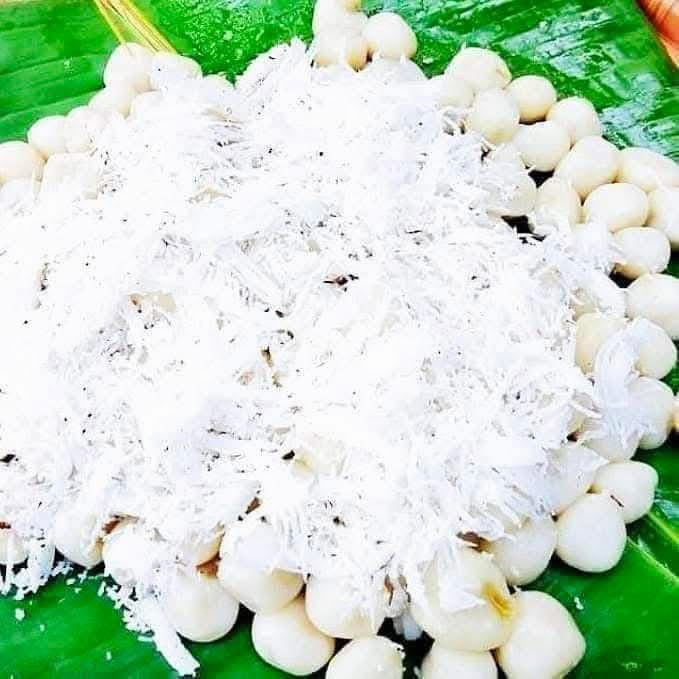 တင့်တင့် မုန့်လုံးရေပေါ် (၅ ယောက်စာ)