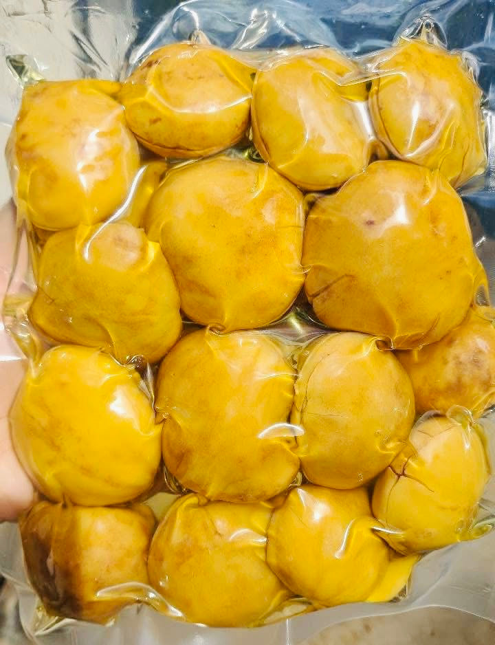 မေ့မေတ္တာ ဒညင်းသီးပြုပ်ပဲဆီဆမ်း