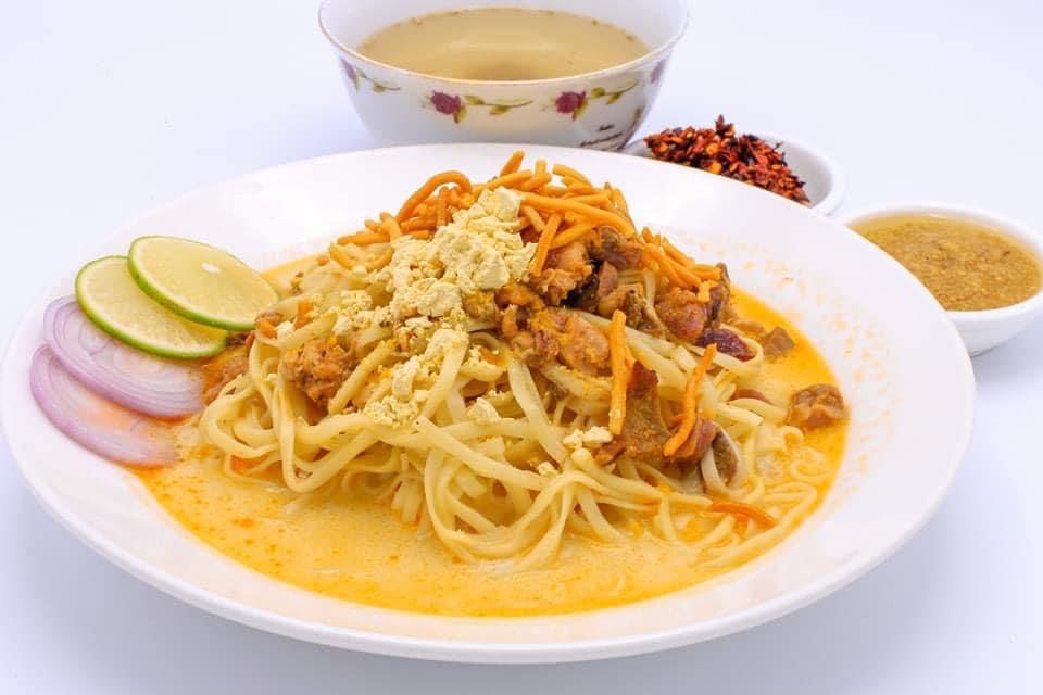 သဉ္ဇာ ရွှေတောင်ခေါက်ဆွဲ (Shwetaung noodles )