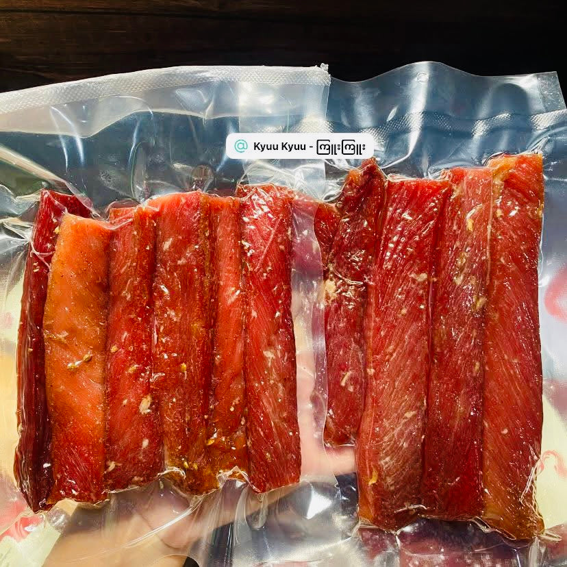 ကြူးကြူး ဝက်ပေါင်သားခြောက်